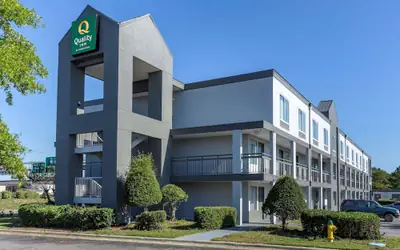 Quality Inn Fayetteville near Fort Bragg