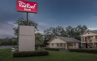 Red Roof Inn Chipley