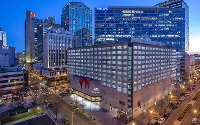 DoubleTree by Hilton Hotel Nashville Downtown