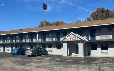 Motel 6 Hurricane, WV