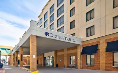 DoubleTree by Hilton Davenport