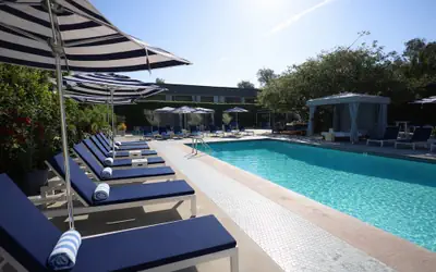 Luxe Sunset Boulevard Hotel