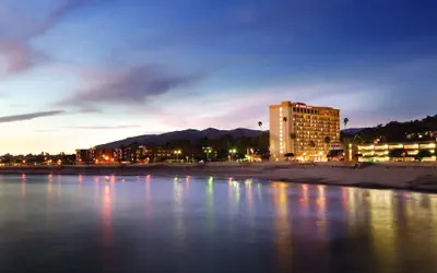 Crowne Plaza Ventura Beach by IHG