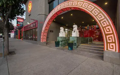 Aiden Los Angeles Downtown Dragon Gate Inn