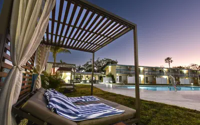 Golden Host Resort - Sarasota
