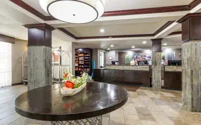 Branson Hillside Hotel