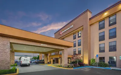 Best Western Plus Fresno Airport Hotel