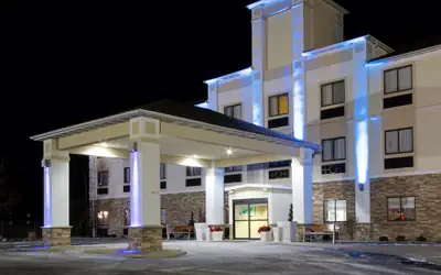 Holiday Inn Express Adrian by IHG