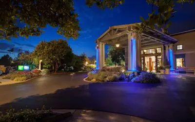 Holiday Inn Express & Suites Carpinteria by IHG