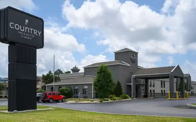 Country Inn & Suites by Radisson, Greenfield, IN