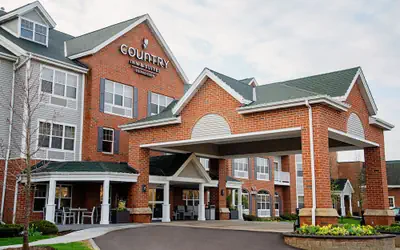 Country Inn & Suites by Radisson, Milwaukee West (Brookfield), WI