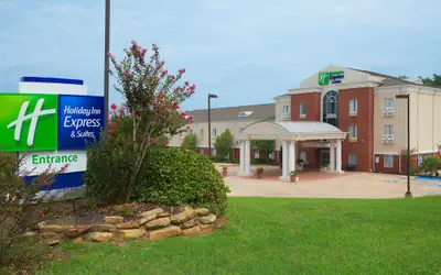 Holiday Inn Express Hotel & Suites Livingston by IHG