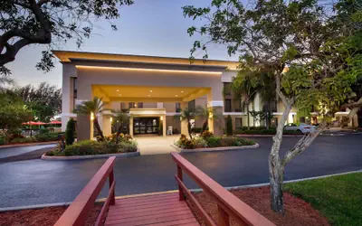 Hampton Inn - Naples - I-75