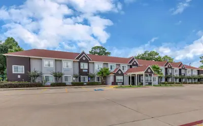 Quality Inn & Suites Longview I-20