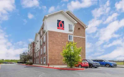 Studio 6 Extended Stay Philadelphia Malvern Swedesford Rd. PA