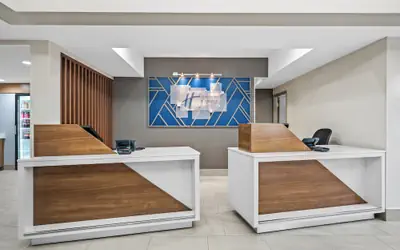 Holiday Inn Express & Suites Ogden by IHG