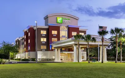 Holiday Inn Express Hotel & Suites Fort Pierce West by IHG