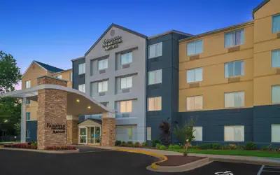 Fairfield Inn & Suites Memphis I-240 & Perkins