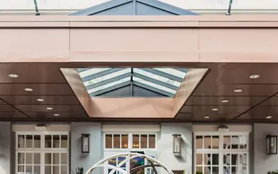 The Lindy Renaissance Charleston Hotel