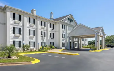 Quality Inn Pooler - Savannah I-95