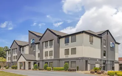 Best Western Commerce Inn