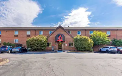 Studio 6 Extended Stay - St Louis, MO - Westport/Craig Road
