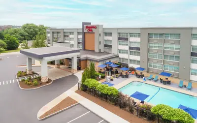 Hampton Inn Manchester Downtown