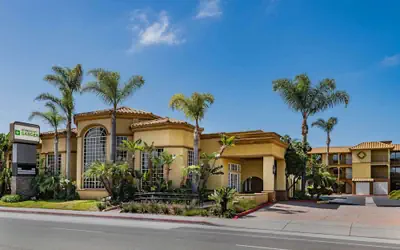 Wyndham Garden San Diego Near SeaWorld