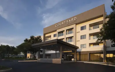 Courtyard by Marriott Austin South
