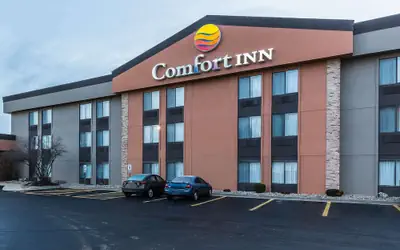 Comfort Inn Alton near I-255