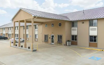 Baymont by Wyndham Bowling Green