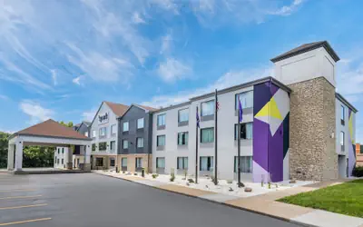 Spark by Hilton La Crosse Onalaska