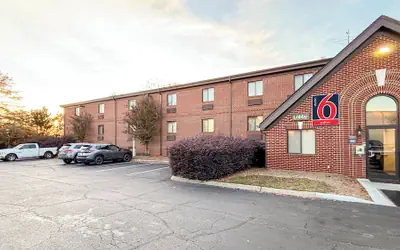 Studio 6 Suites Greenville, SC - Haywood Mall