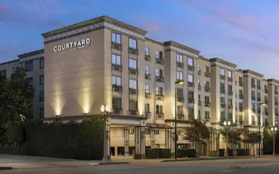 Courtyard by Marriott Pasadena/Old Town