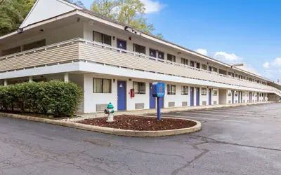 Motel 6 Dayton, OH - Englewood