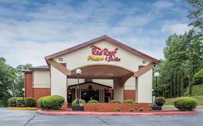 Red Roof Inn PLUS+ & Suites Opelika