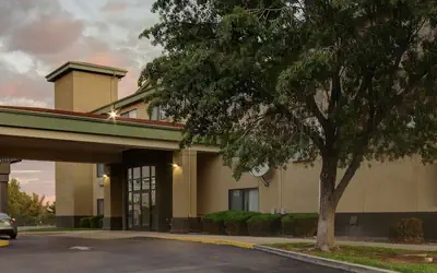 Best Western North I-25 Hotel