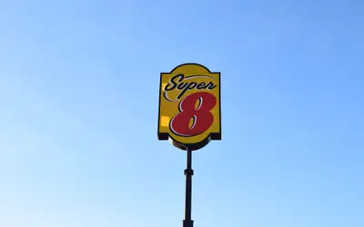 Super 8 by Wyndham Saginaw