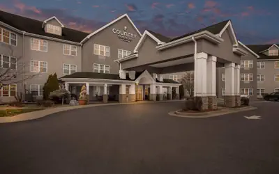 Country Inn & Suites by Radisson, Beckley, WV