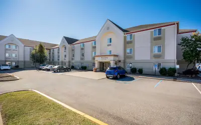 MainStay Suites Louisville Jeffersontown