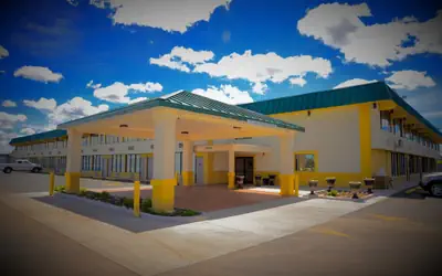 Howard Johnson by Wyndham Gillette