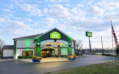 Greenfield Inn & Suites Owensboro, KY Airport