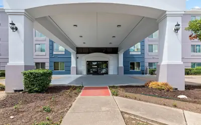 Comfort Suites Austin Airport