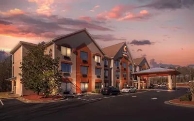 Comfort Suites Northside Hospital Gwinnett