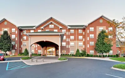 Hawthorn Suites by Wyndham Louisville East