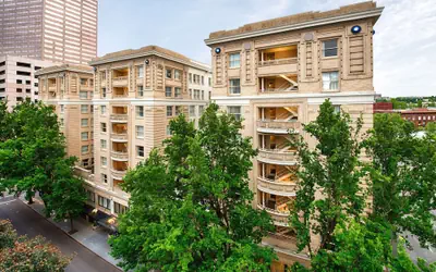 Embassy Suites by Hilton Portland Downtown