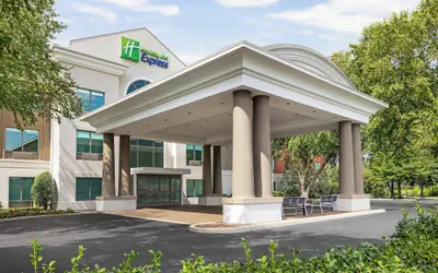 Holiday Inn Express & Suites Hagerstown by IHG