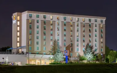 Comfort Inn & Suites Presidential - Downtown Little Rock