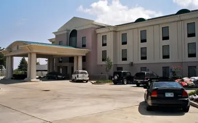 Holiday Inn Express Hotel & Suites Cleveland by IHG