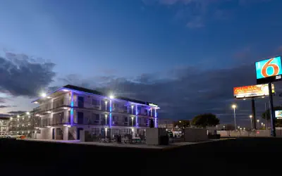 Motel 6 San Antonio, TX - West SeaWorld